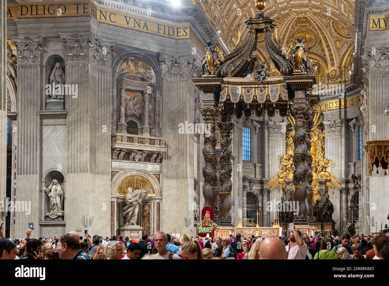 Vatican - October 1, 2019: Pilgrims gather at St. Peter’s Basilica for a ceremonial event. Stock Photo