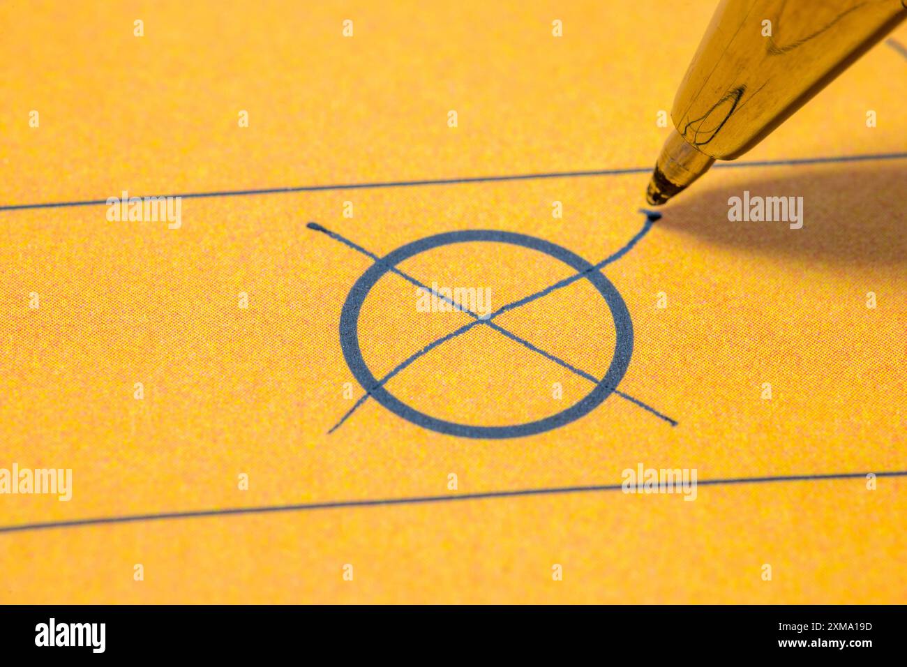 Democratic circle hi-res stock photography and images - Alamy