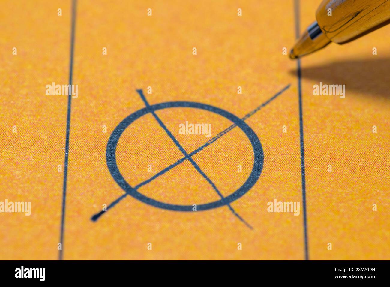 Democratic circle hi-res stock photography and images - Alamy