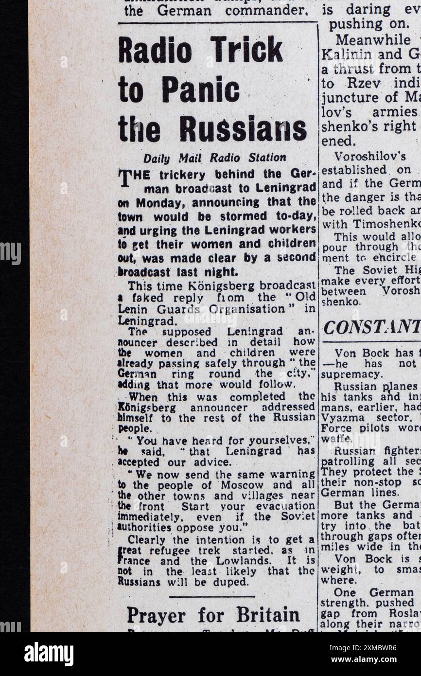 "Radio Trick to Panic the Russians" headline on the front page of the Daily Mail (replica) 15th October 1941. Stock Photo