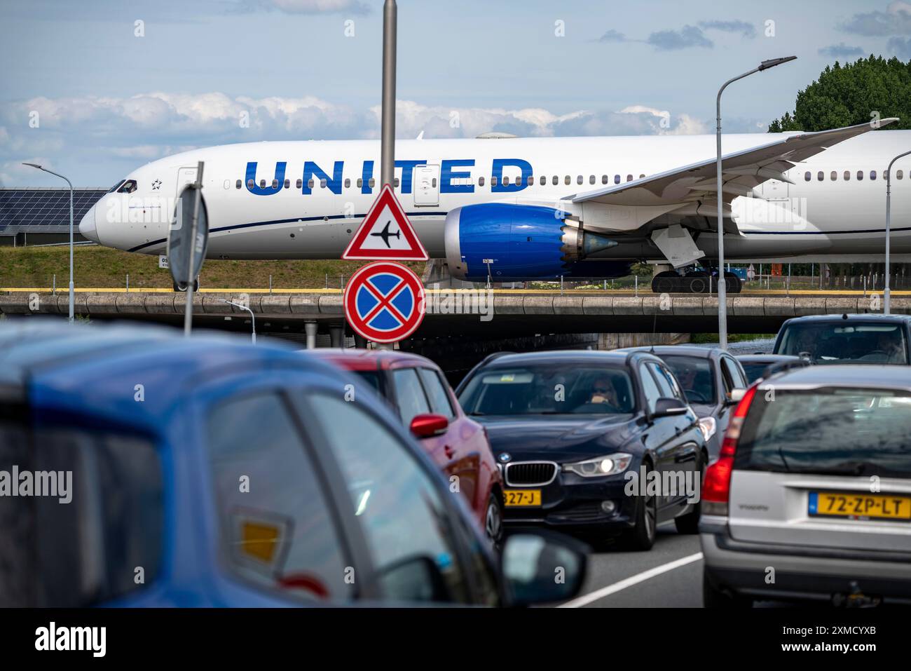 Amsterdam Schiphol Airport, United Jet, on the taxiway, to the ...