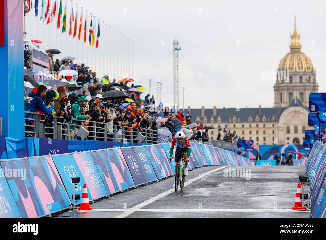 COSTA Rui (POR) cycles during the Men's Individual Time Trial on day one of  the Olympic Games Paris 2024 at Pont Alexandre III during the Paris 2024  Olympics Games on july 27,, image size:1300x956