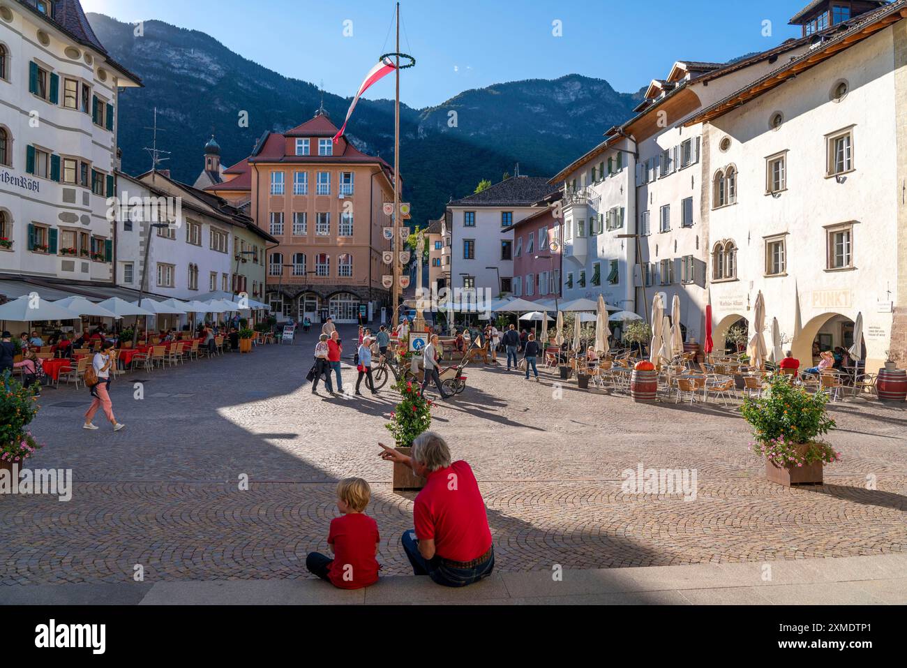 The village of Kaltern, on the South Tyrolean Wine Road, market square, South Tyrolean flag, Italy Stock Photo