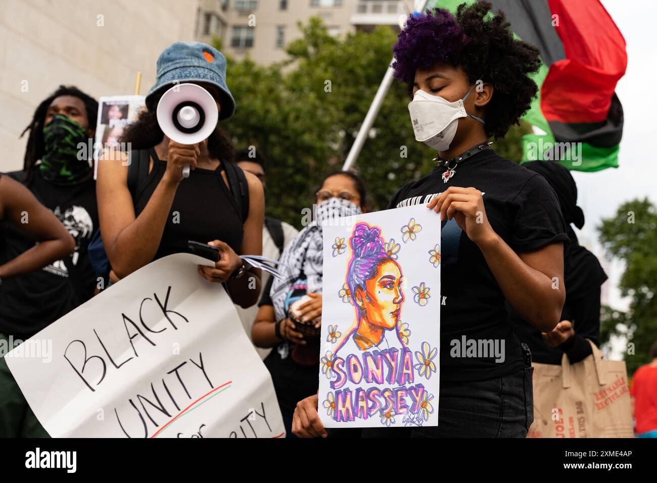 Sonya Signs Sonya massey sign hi-res stock photography and images - Alamy