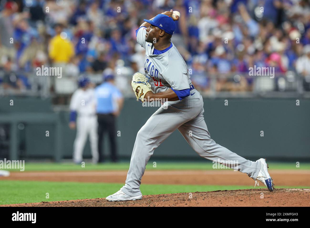 Kansas City, MO, USA. 27th July, 2024. Chicago Cubs relief pitcher Hector Neris (51) throws against the Kansas City Royals during the ninth inning at Kauffman Stadium in Kansas City, MO. David Smith/CSM/Alamy Live News Stock Photo