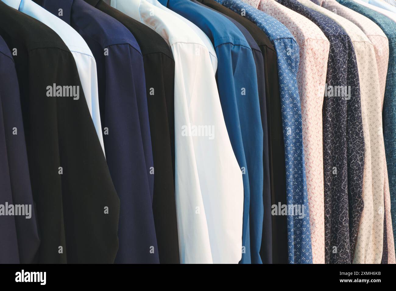 Men in luxury dress shirts hi-res stock photography and images - Alamy
