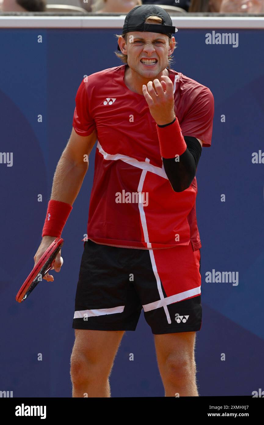Paris, France. 28th July, 2024. Belgian tennis player Zizou Bergs ...