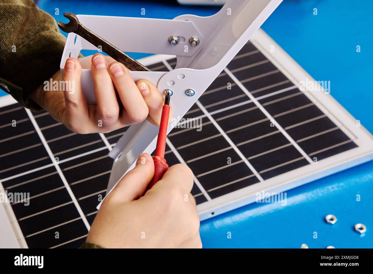 Panel fitting hi-res stock photography and images - Alamy