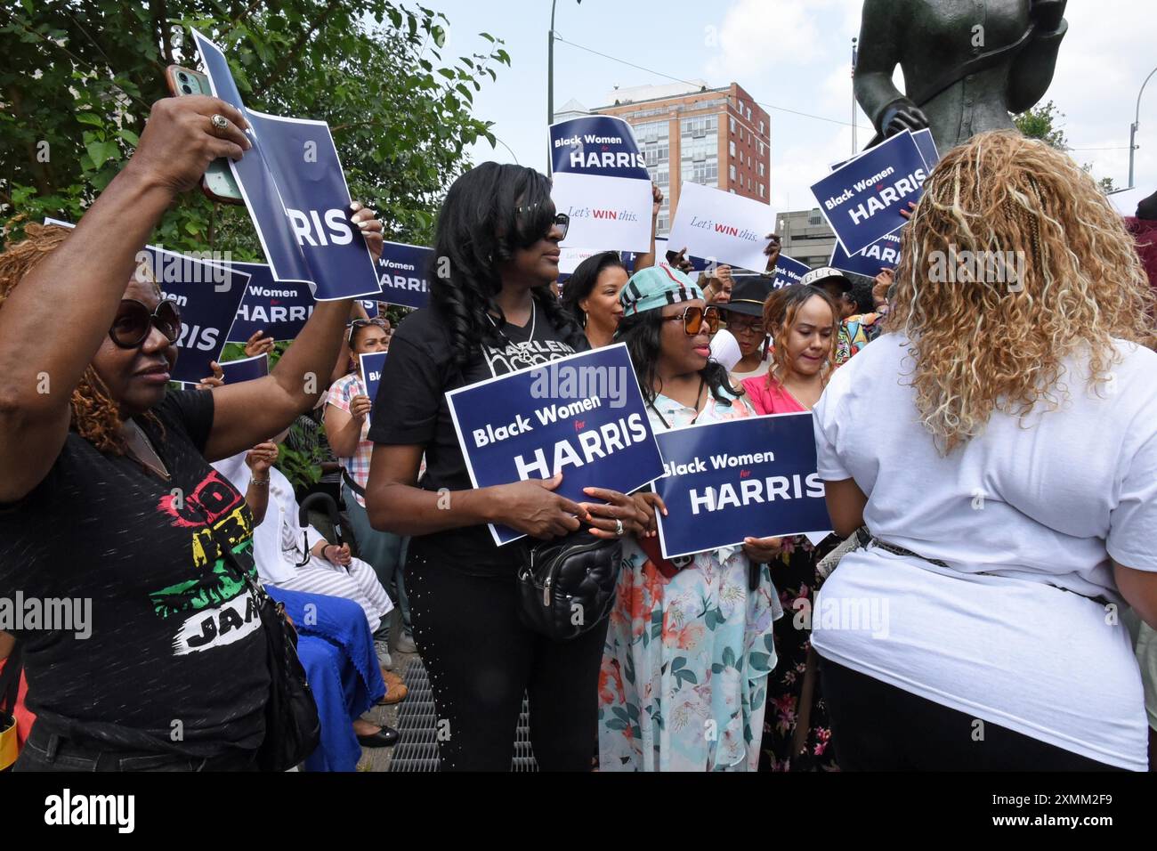 July 28, 2024, %G: (NEW) With the statue of Harriet Tubman in the background, a Harlem black womenÃ¢â‚¬â„¢s organization is supporting Vice President Kamala Harris for President, after President Joe Biden decided not to run for re-election. July 28th 2024, New York City, New York, U. S. A. Biden, age 81, could not reverse a growing sentiment within his party that he was too frail to serve and destined to lose to Donald Trump in November. As a result, He backed Vice President Kamala Harris to replace him as the Democratic nominee. If Kamala Harris is elected by the Democratic Party and wins the Stock Photo