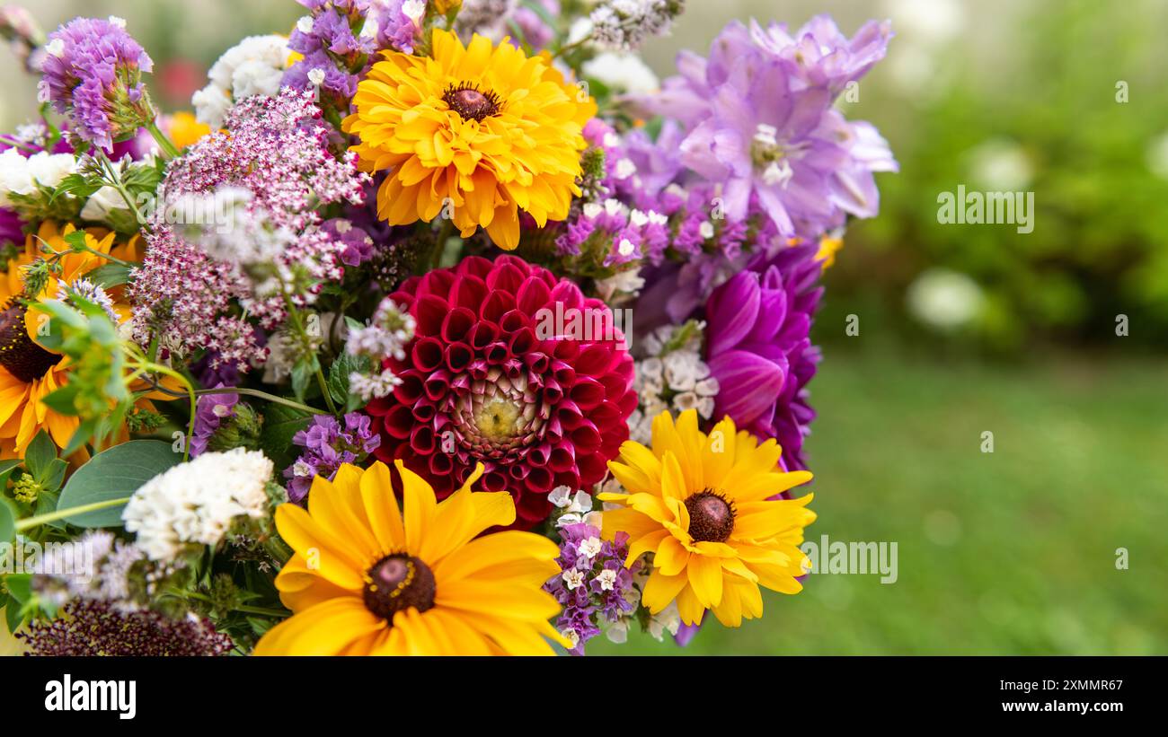 Summer Bouquet main image 0