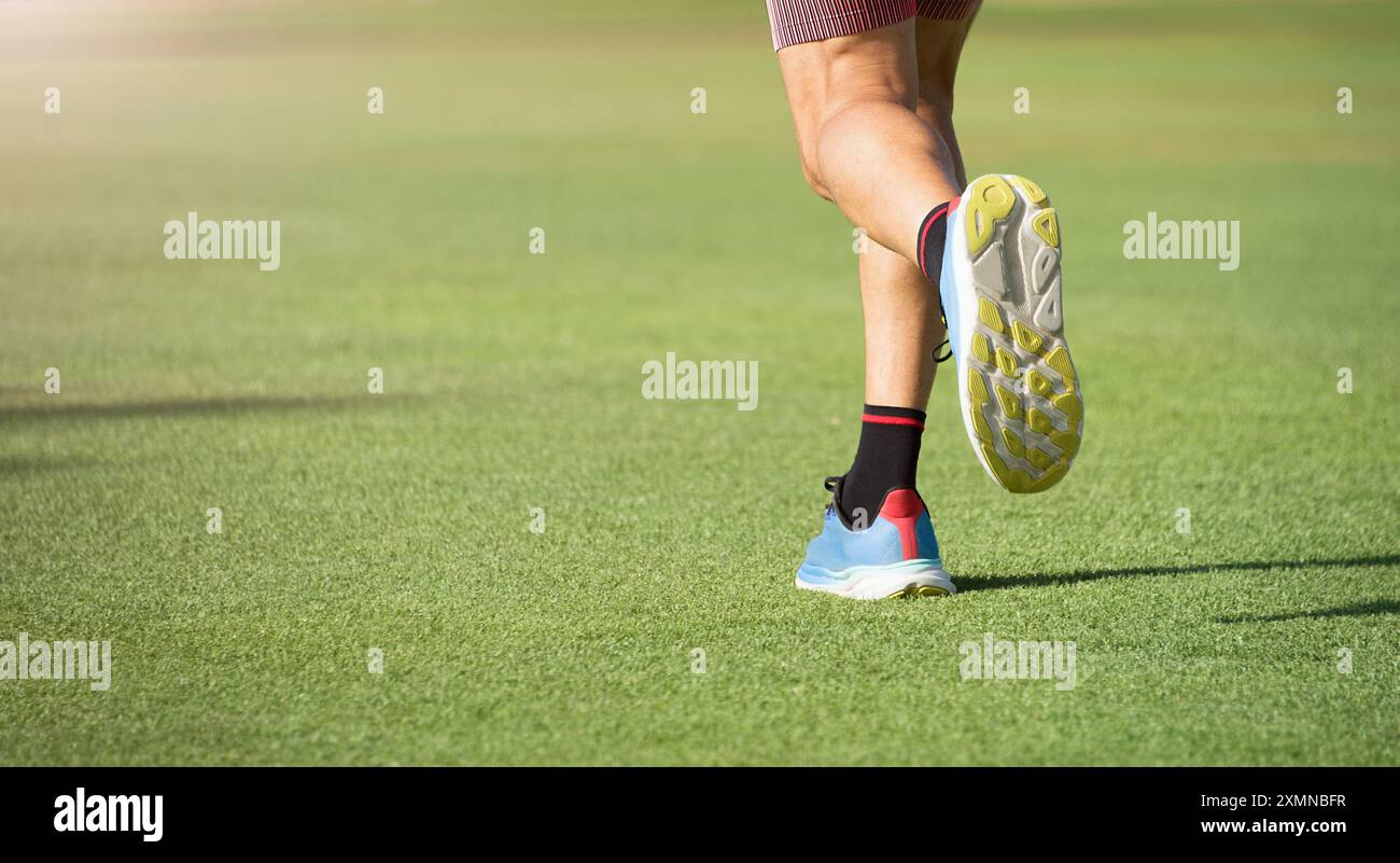 Iconic fitness image hi-res stock photography and images - Alamy