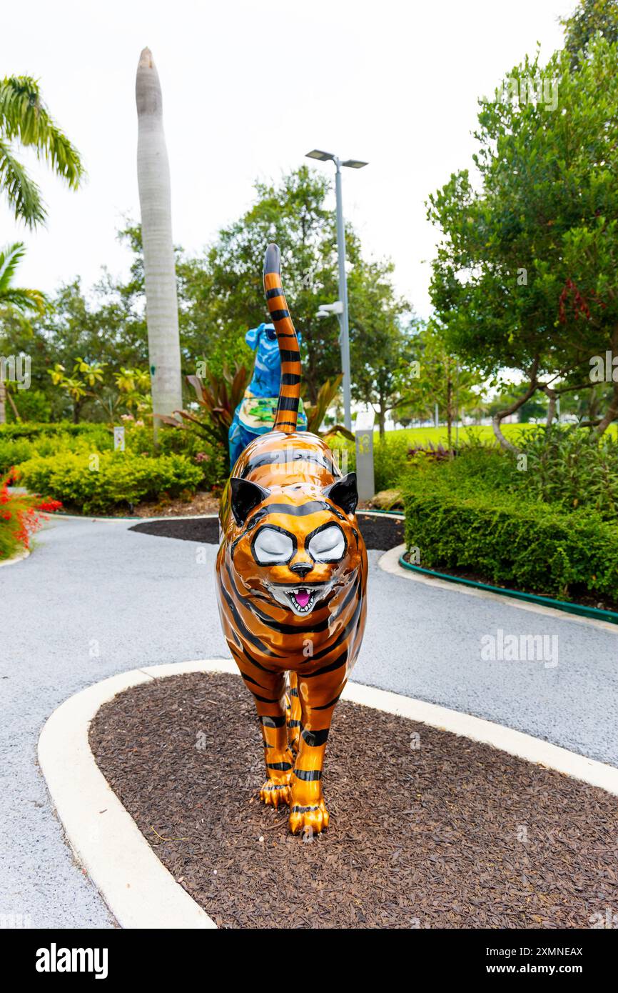 Burmese cat by artist Hander Lara Figueroa, Dogs and Cats Walkway and Sculpture Gardens, Maurice A Ferre Park, Miami, Florida, USA Stock Photo