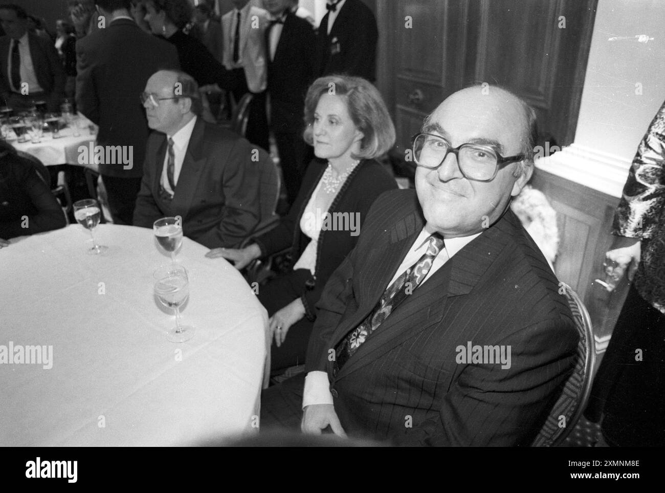 Labour  Party leader John Smith with wife Elizabeth in background  Labour Party Conference at Brighton    28 September 1993  Picture by Roger Bamber Stock Photo