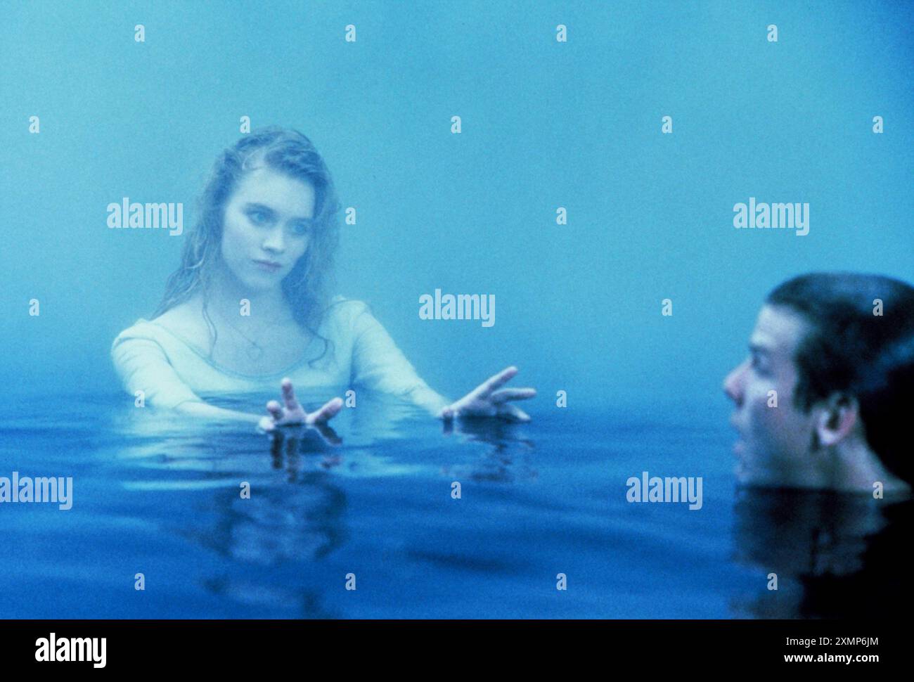 Shocker Year : 1989 USA Director : Wes Craven Camille Cooper, Peter