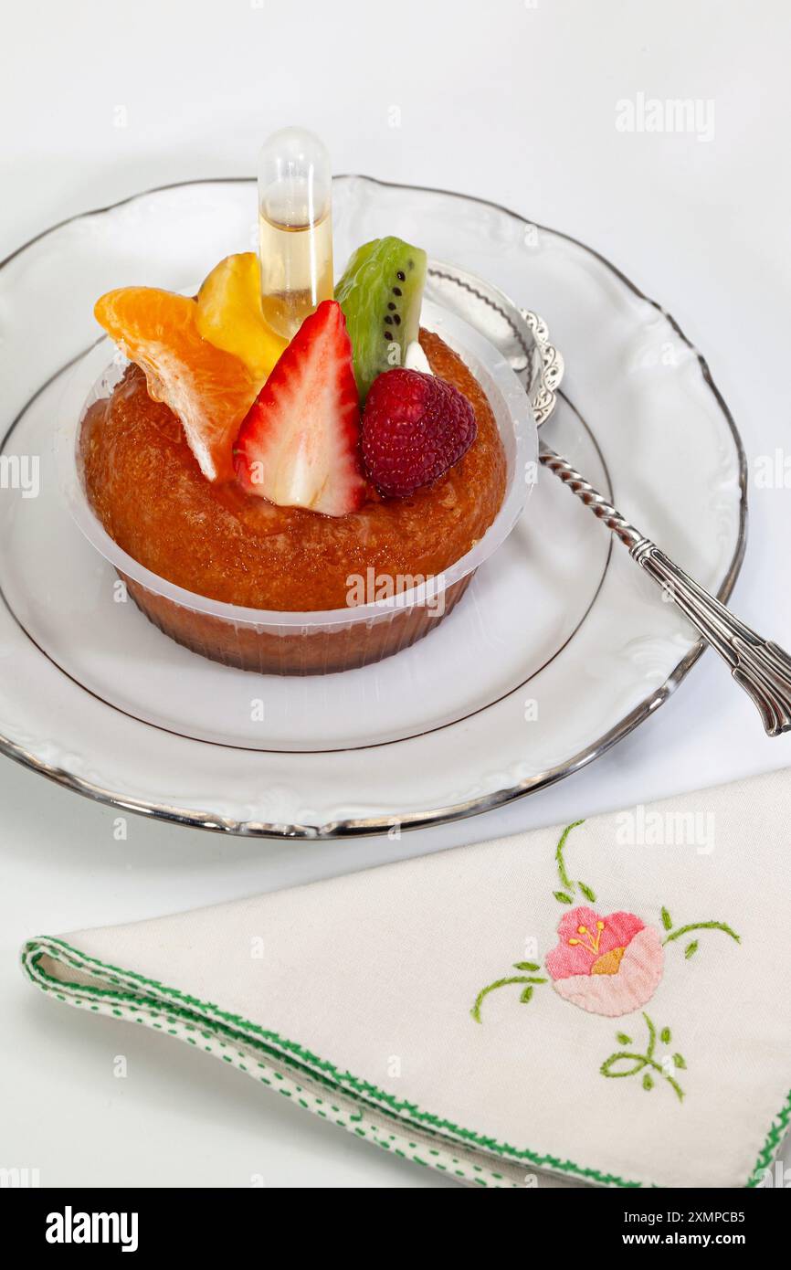 Baba au rhum hi-res stock photography and images - Alamy