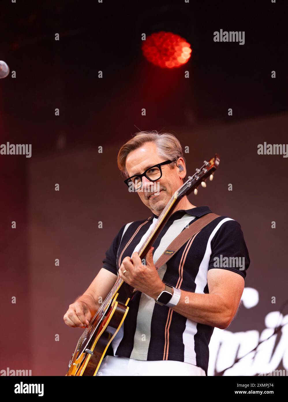 solihull-summer-fest-at-tudor-grange-park-stock-photo-alamy