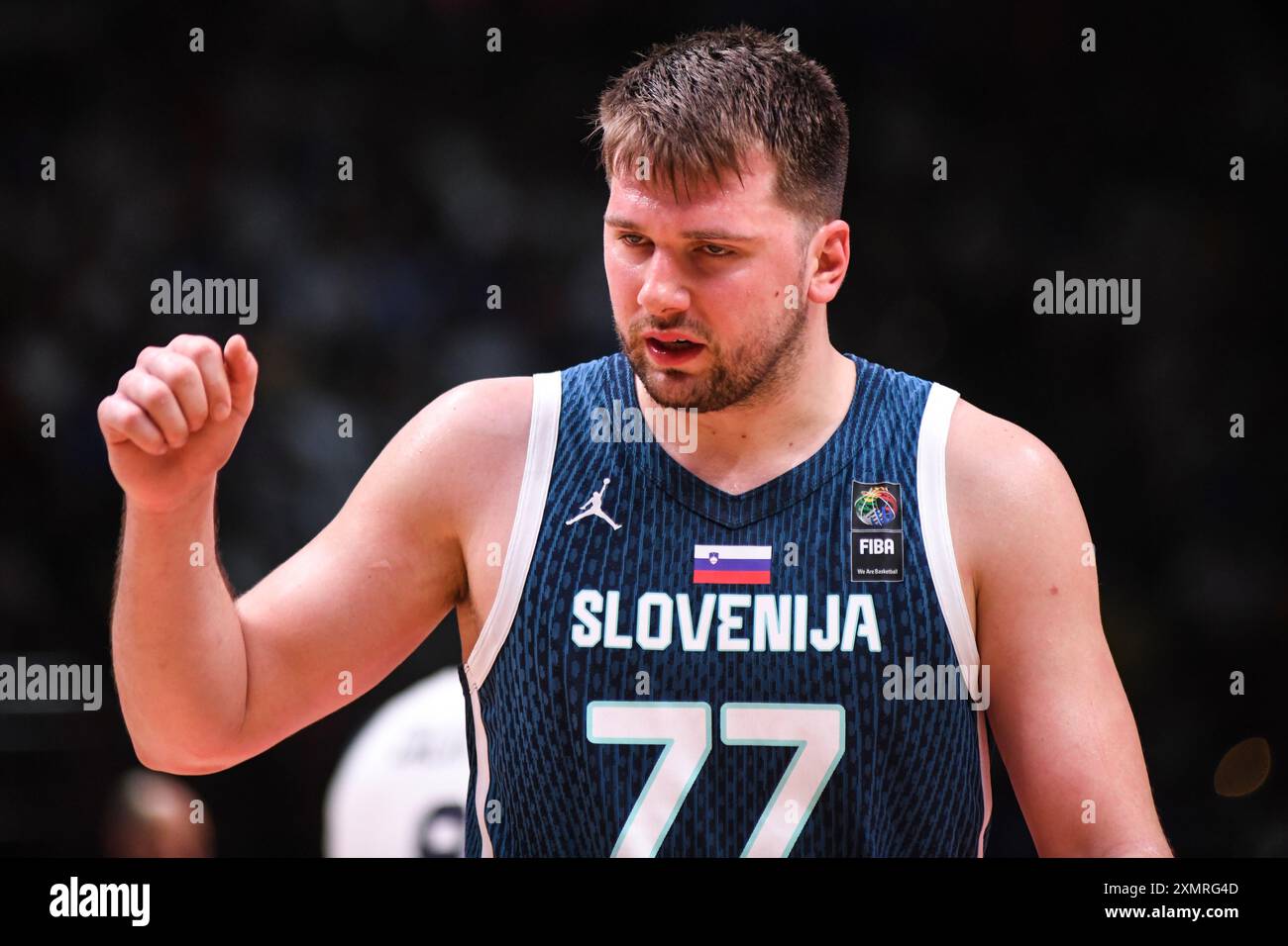 NBA 2020 Illusions Luka Doncic auto 靠れる 初期キズ