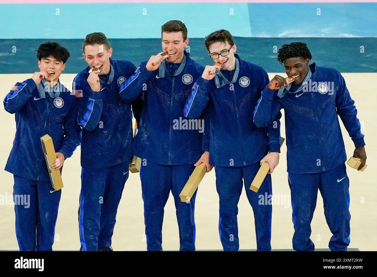 Team USA celebrate their bronze medal during the men's artistic ...