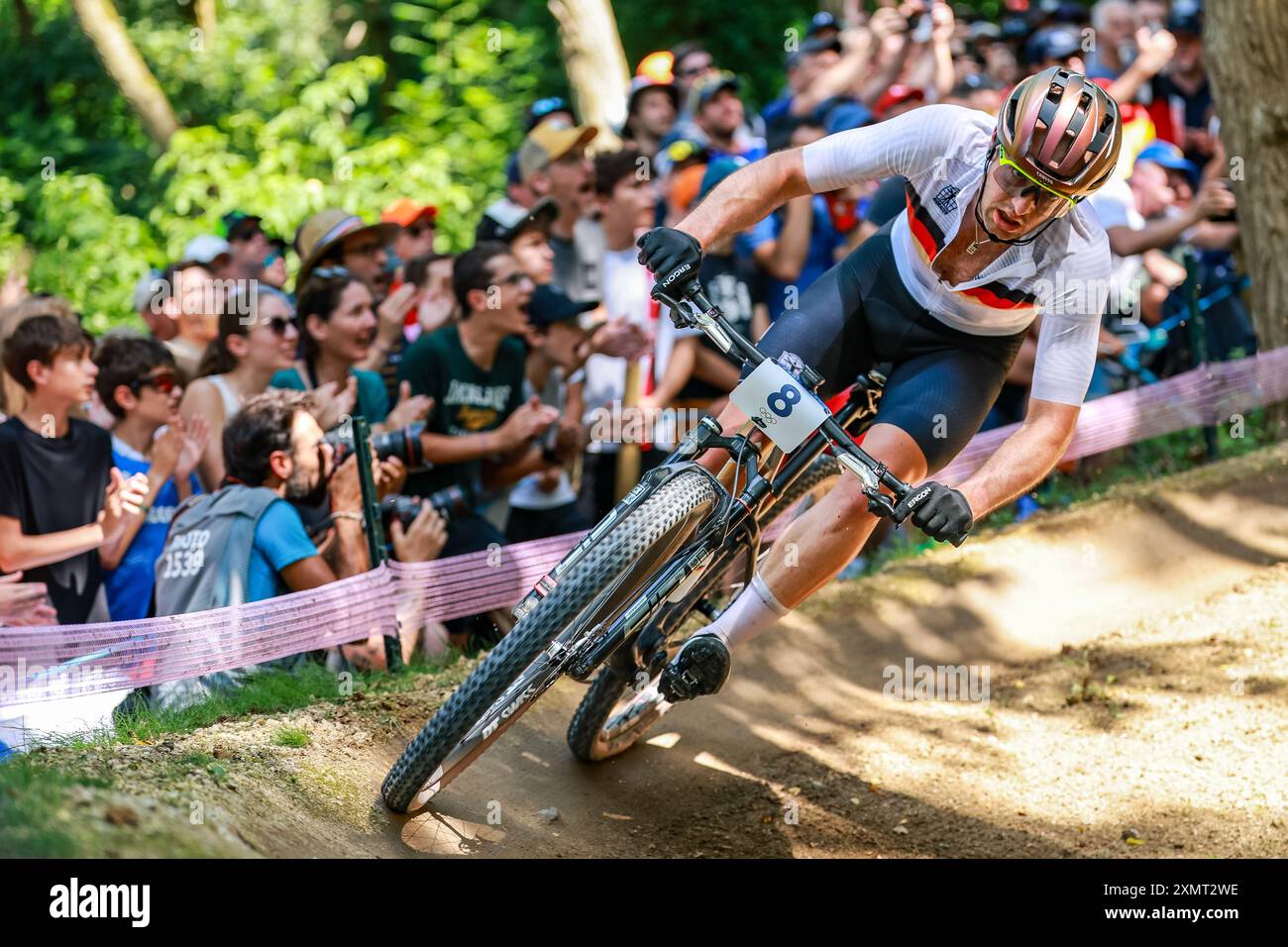 Paris, France. 29th July, 2024. Olympia, Paris 2024, mountain bike,  cross-country, men, Luca Schwarzbauer from Germany in action. Credit: Jan  Woitas/dpa/Alamy Live News Stock Photo - Alamy