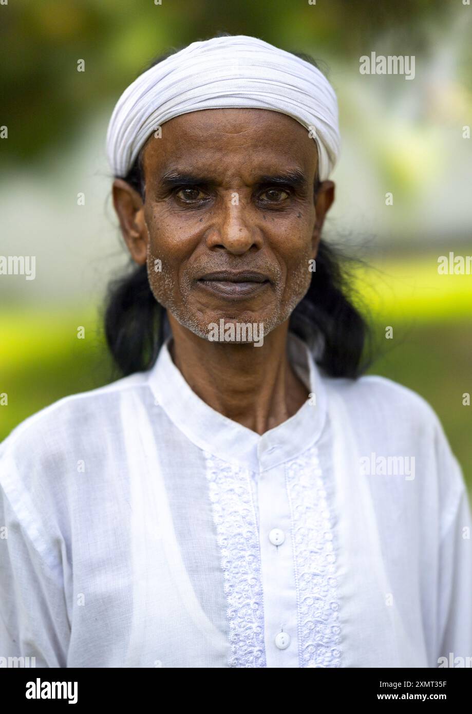 Lalon Mausoleum of lalon shah hi-res stock photography and images - Alamy