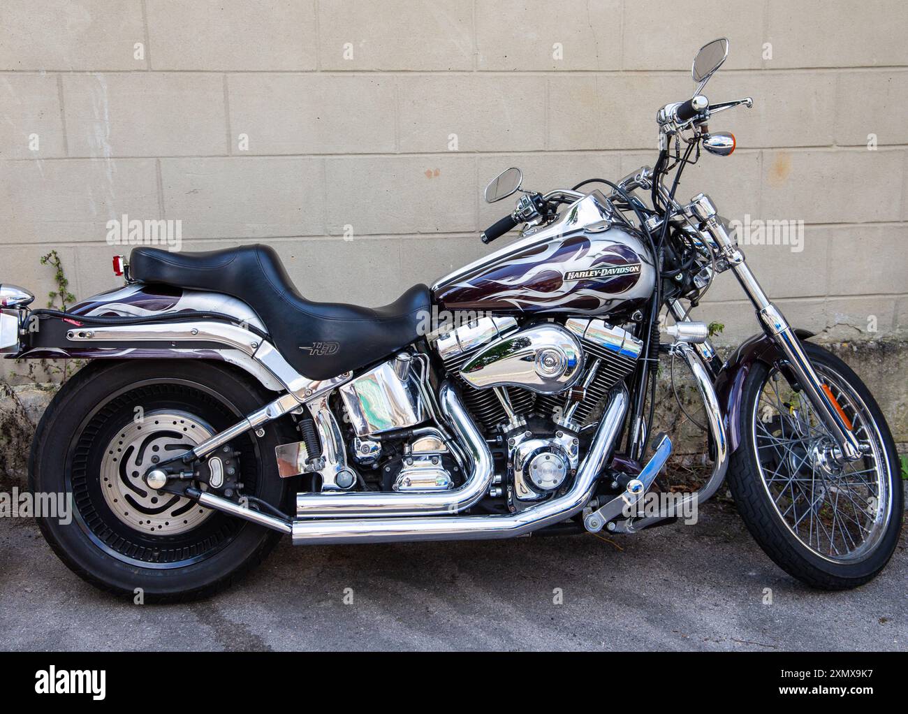 Bike flames hi-res stock photography and images - Alamy
