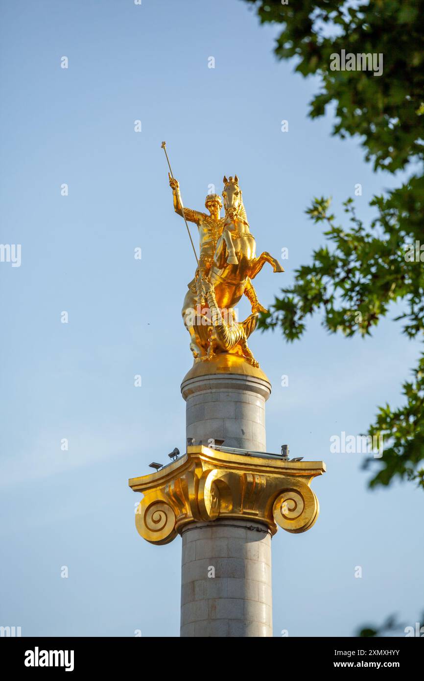 Saint george statue of freedom monument hi-res stock photography and ...