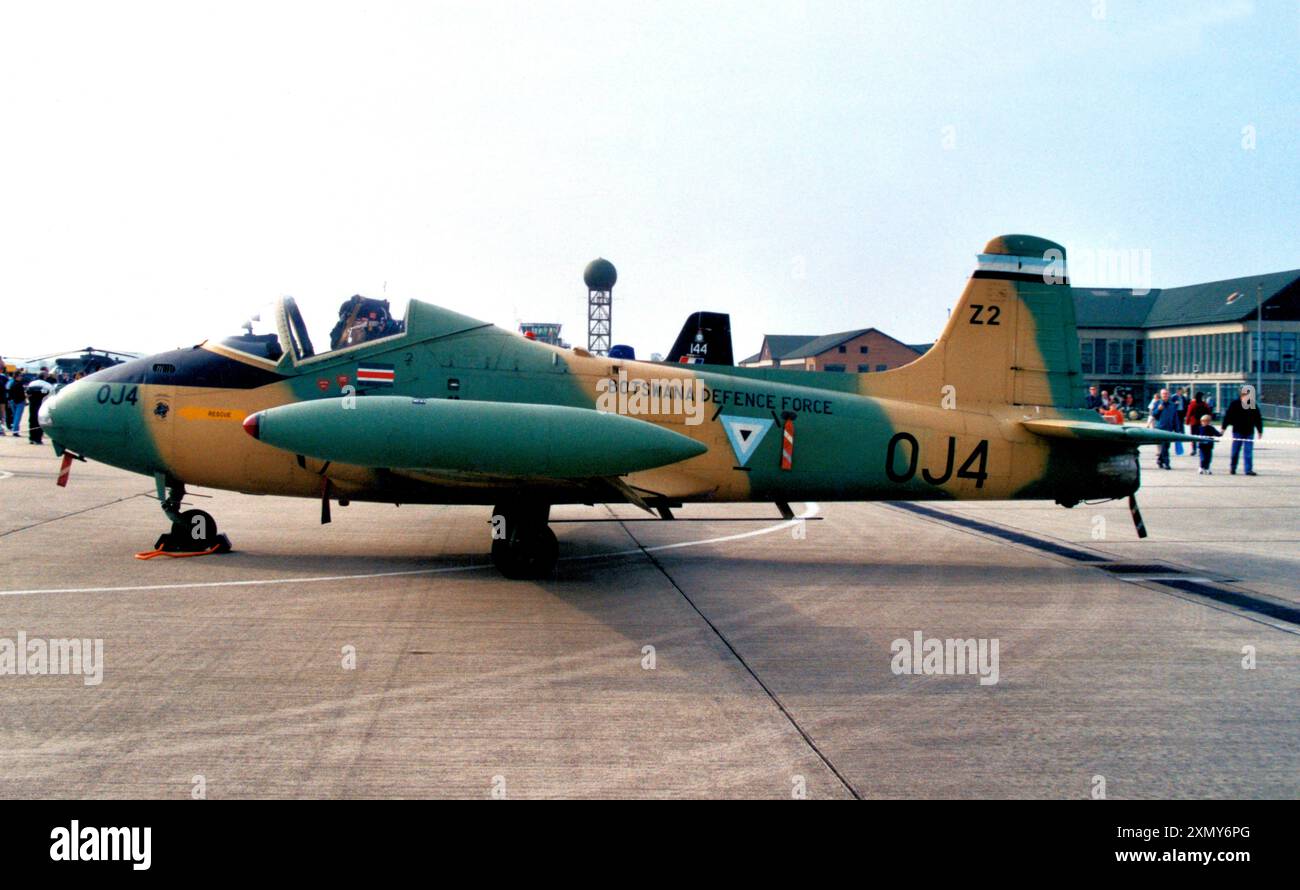 BAC 167 Strikemaster Mk87 G-UNNY / OJ4 Stock Photo - Alamy