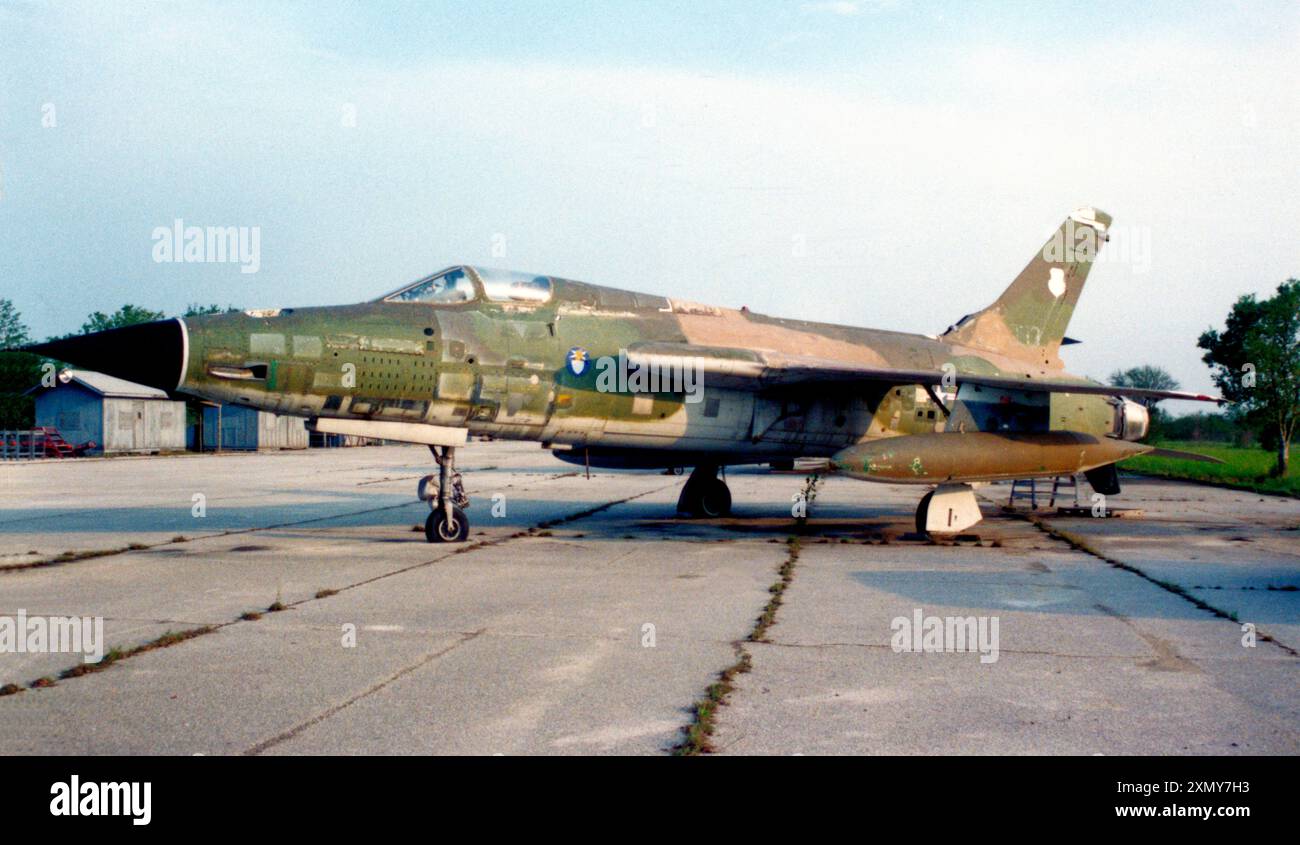 F 105 thunderchief hi-res stock photography and images