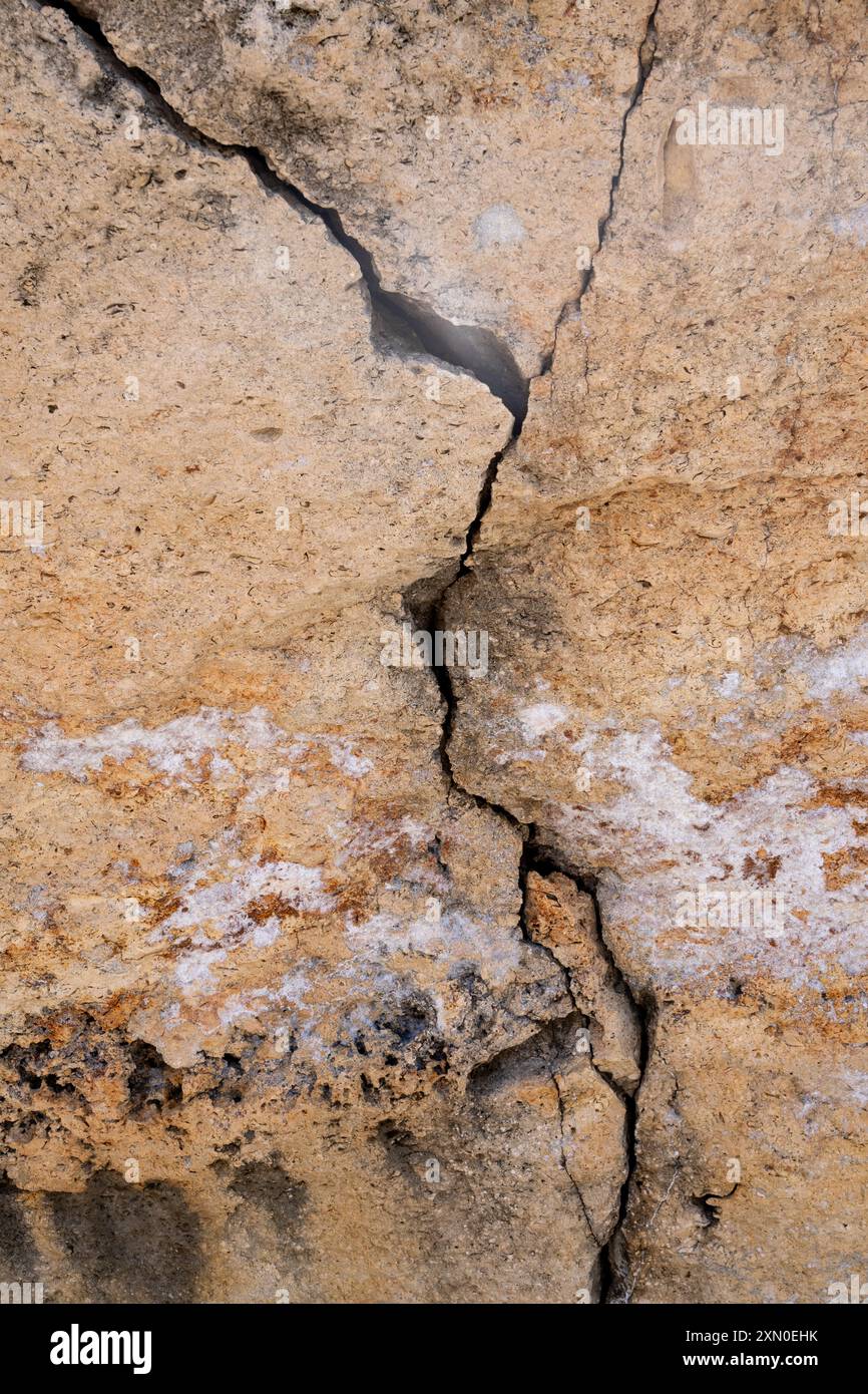 Crumbled rocks hi-res stock photography and images - Alamy