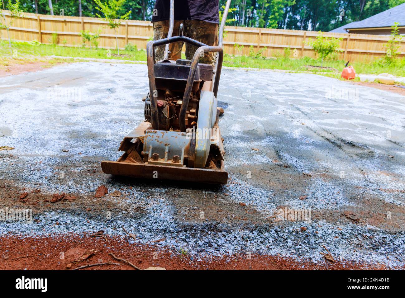 Pool platform stability hi-res stock photography and images - Alamy