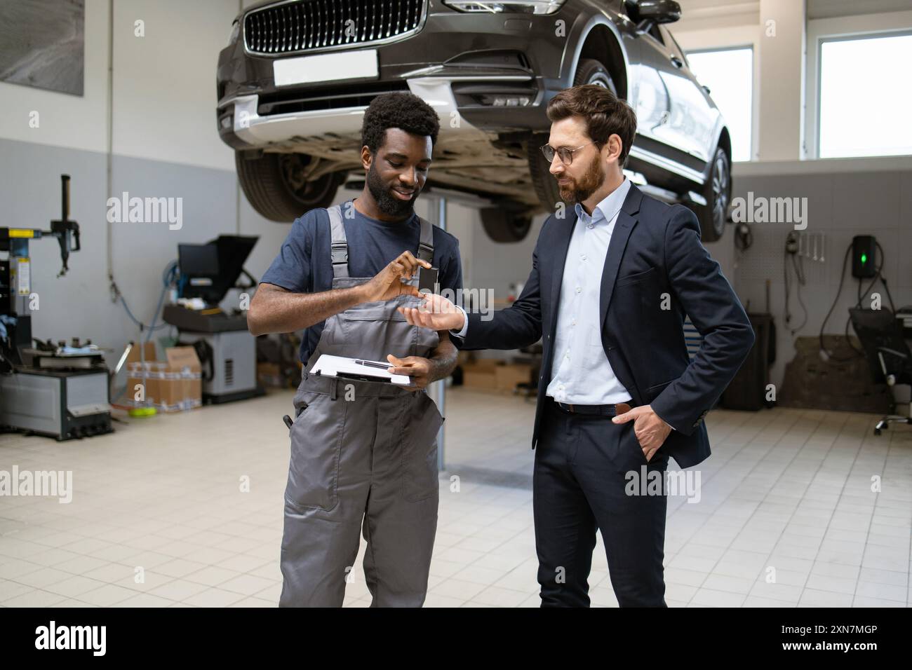 Auto excellence hi-res stock photography and images - Alamy