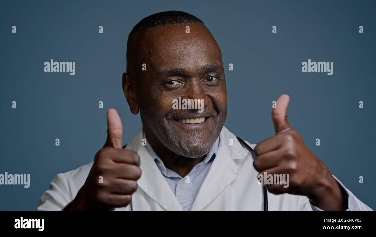 African american patient thumbs up hi-res stock photography and images ...