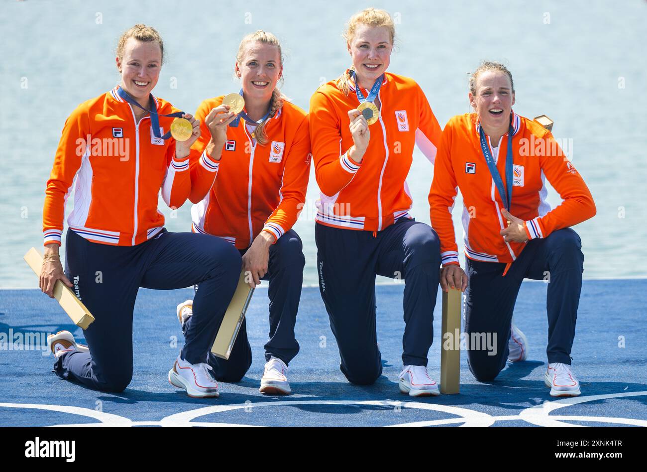 PARIS Marloes Oldenburg, Hermijntje Drenth, Tinka Offereins and Bente