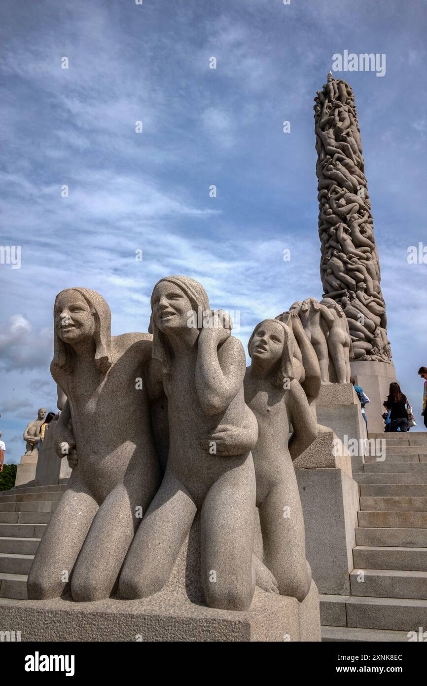 vigeland-sculpture-park-in-frogner-park-oslo-with-more-than-200