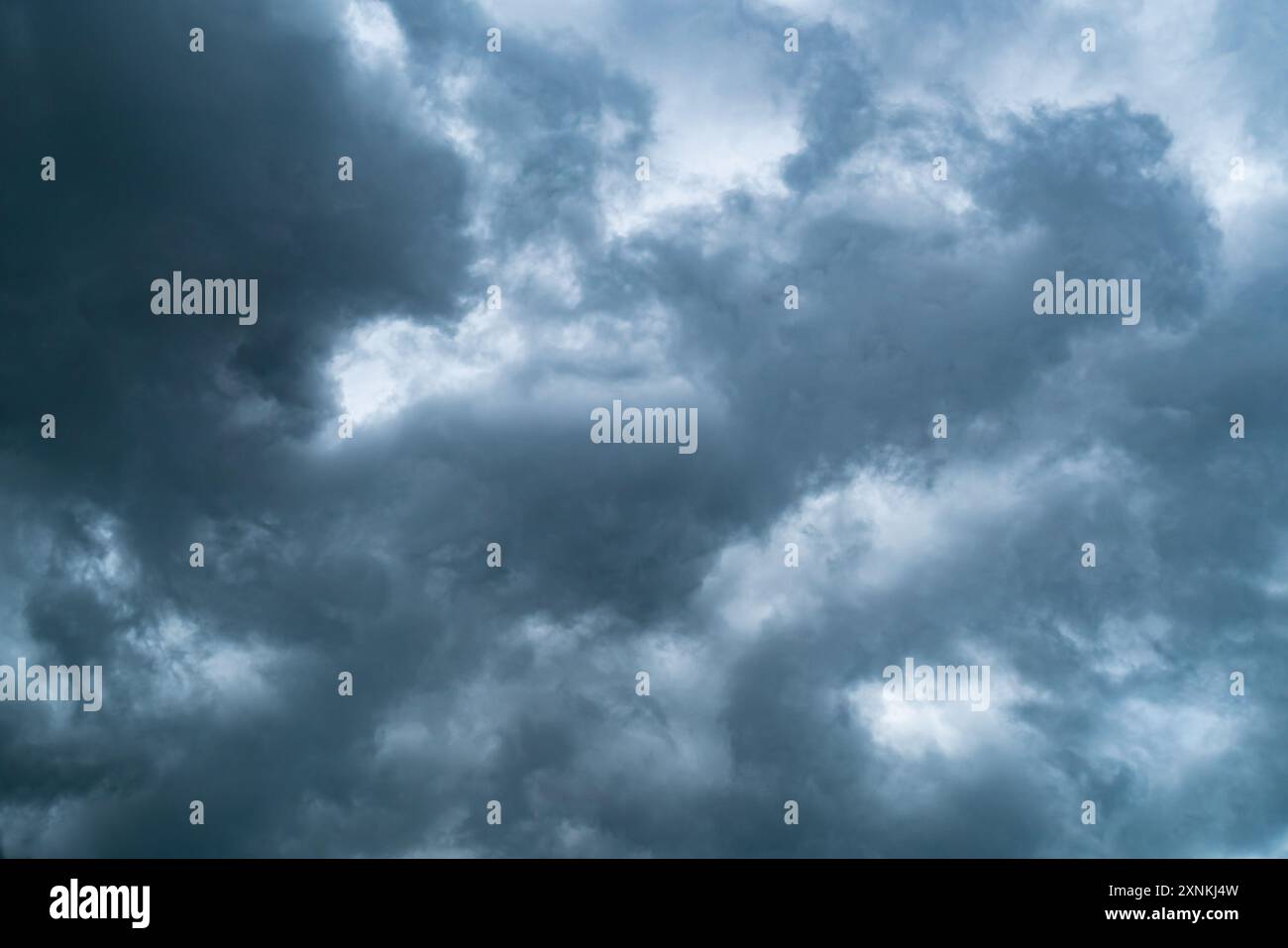 Dramatic dark storm clouds in the sky before rain. Scenic of dark ...