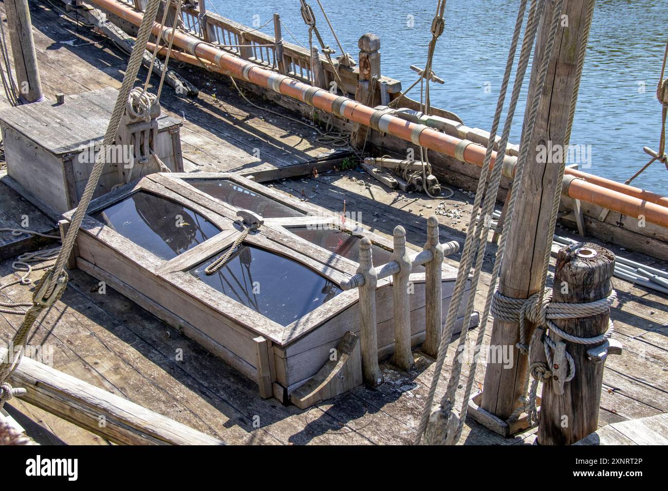Close-up of the wreck of an old trawler at dockside Stock Photo - Alamy