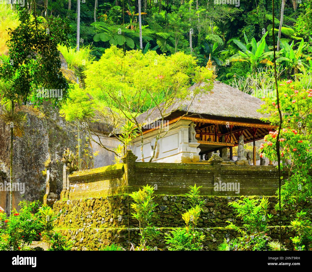 Unraveling the Mystique of Castelo Ratimbum: A Journey to the Heart of Traditional Balinese Architecture