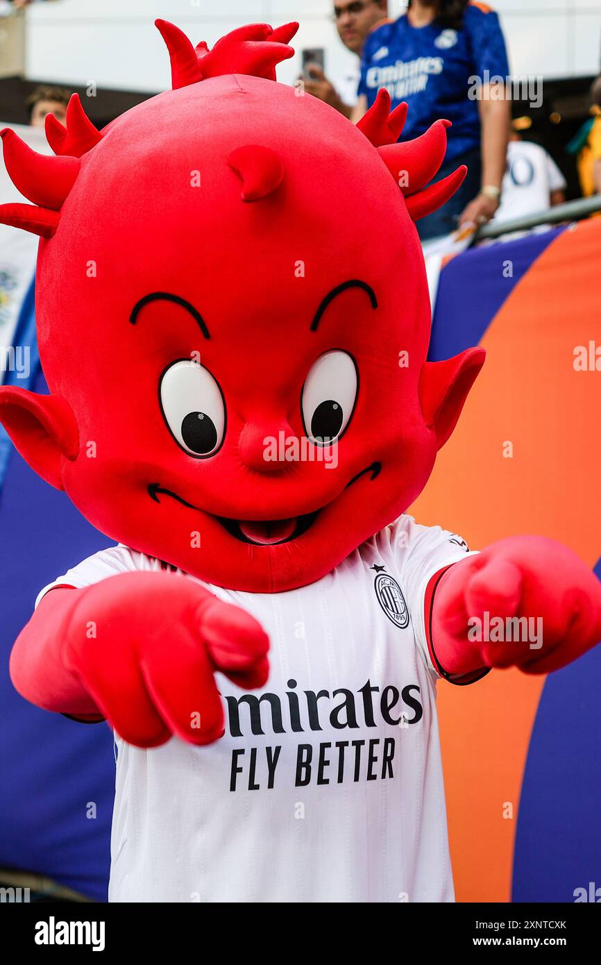 Milanello, devil mascot of AC Milan, gestures at the end of the UEFA  Champions League football match between AC Milan and Newcastle United FC  Stock Photo - Alamy, image size:866x1390