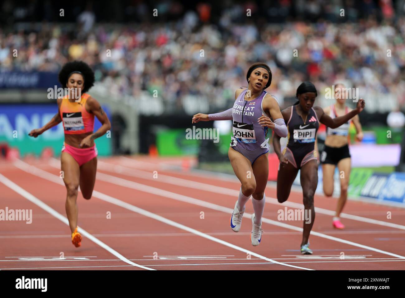 Yemi Mary JOHN (Great Britain), winning the Women's National 400m Final