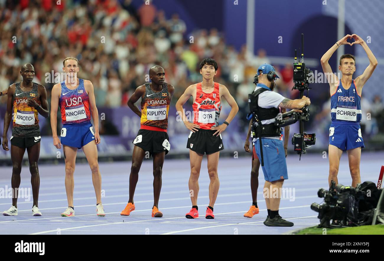 Paris, France. 2nd Aug, 2024. Athletes prepare for the men's 10000m final of athletics at the Paris 2024 Olympic Games in Paris, France, Aug. 2, 2024. Credit: Li Gang/Xinhua/Alamy Live News Stock Photo