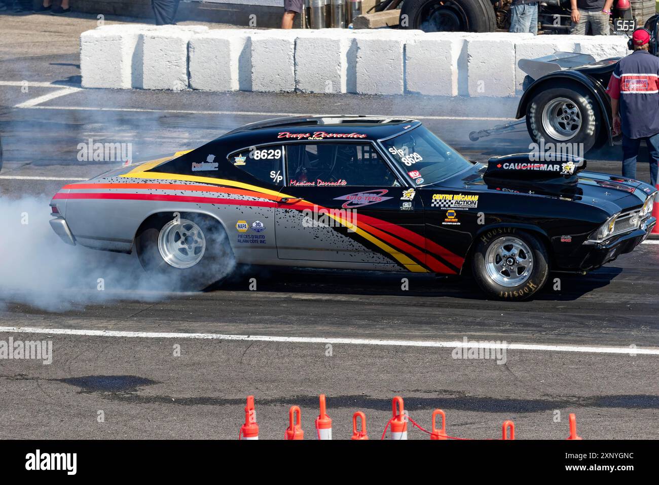 Drag racing start hi-res stock photography and images - Alamy