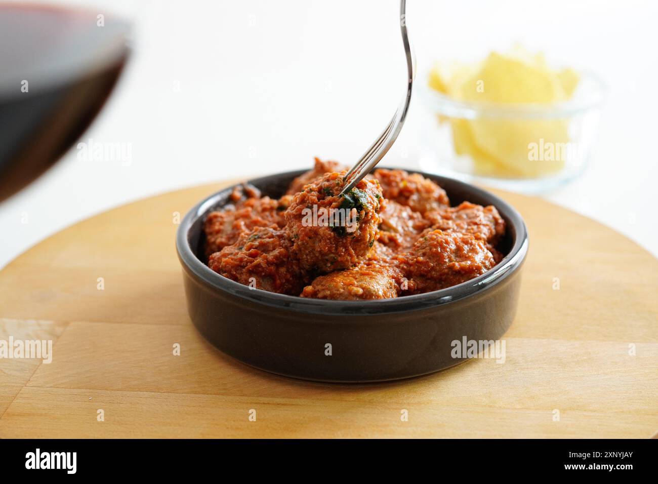 Albondigas Spanish Meatballs In Tomato Sauce One Of Spain S Most