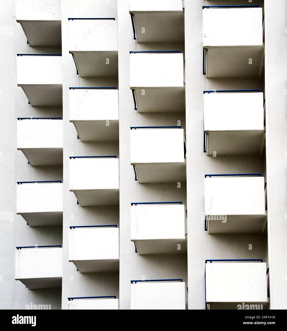 Repetitive pattern of small hi-res stock photography and images - Alamy