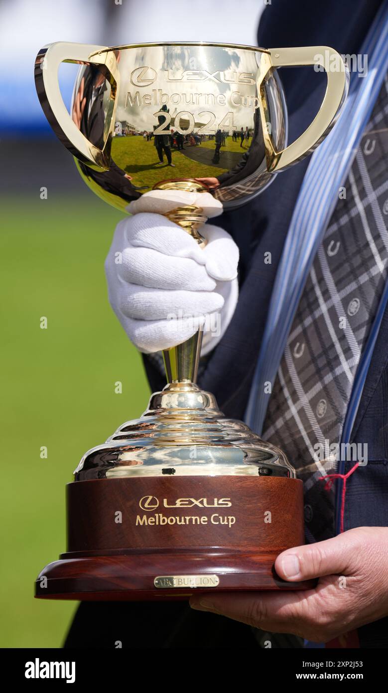 Melbourne cup 2024 hires stock photography and images Alamy
