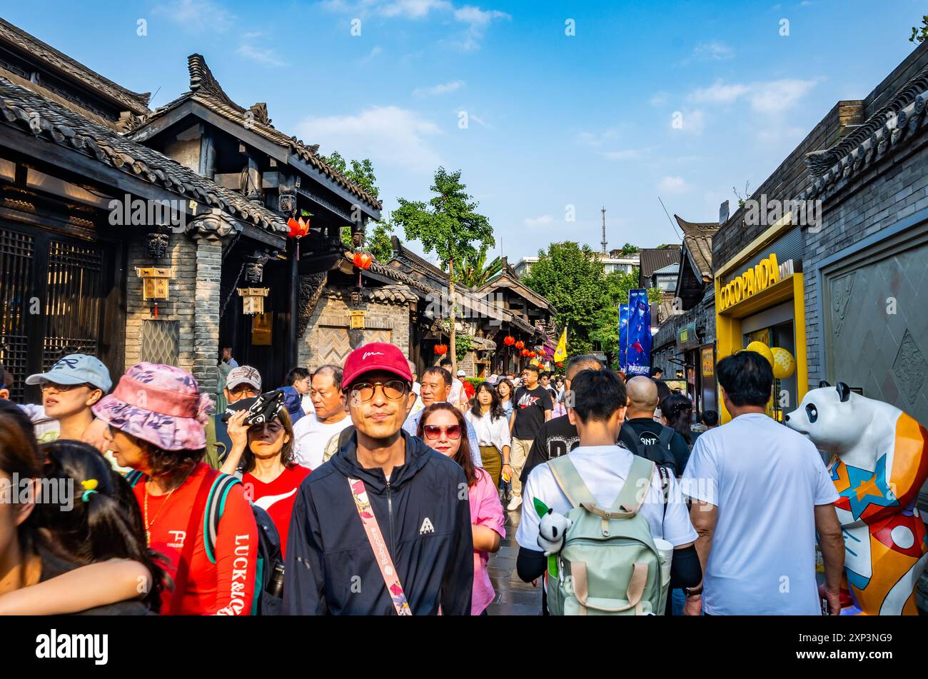 Historical street crowded with tourists. Chengdu, Sichuan, China. Stock Photo