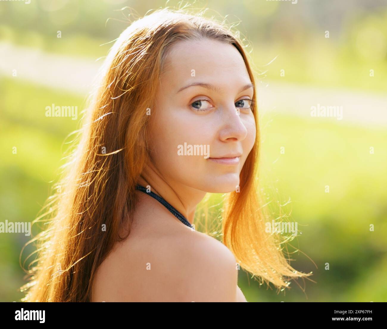 Woman nature portrait hi-res stock photography and images - Alamy
