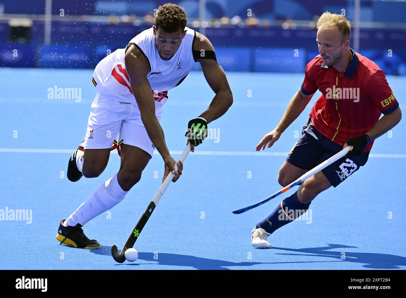 Ignacio Nelson Paris, France. 04th Aug, 2024. Red Lions' Nelson Onana and Spanish ...