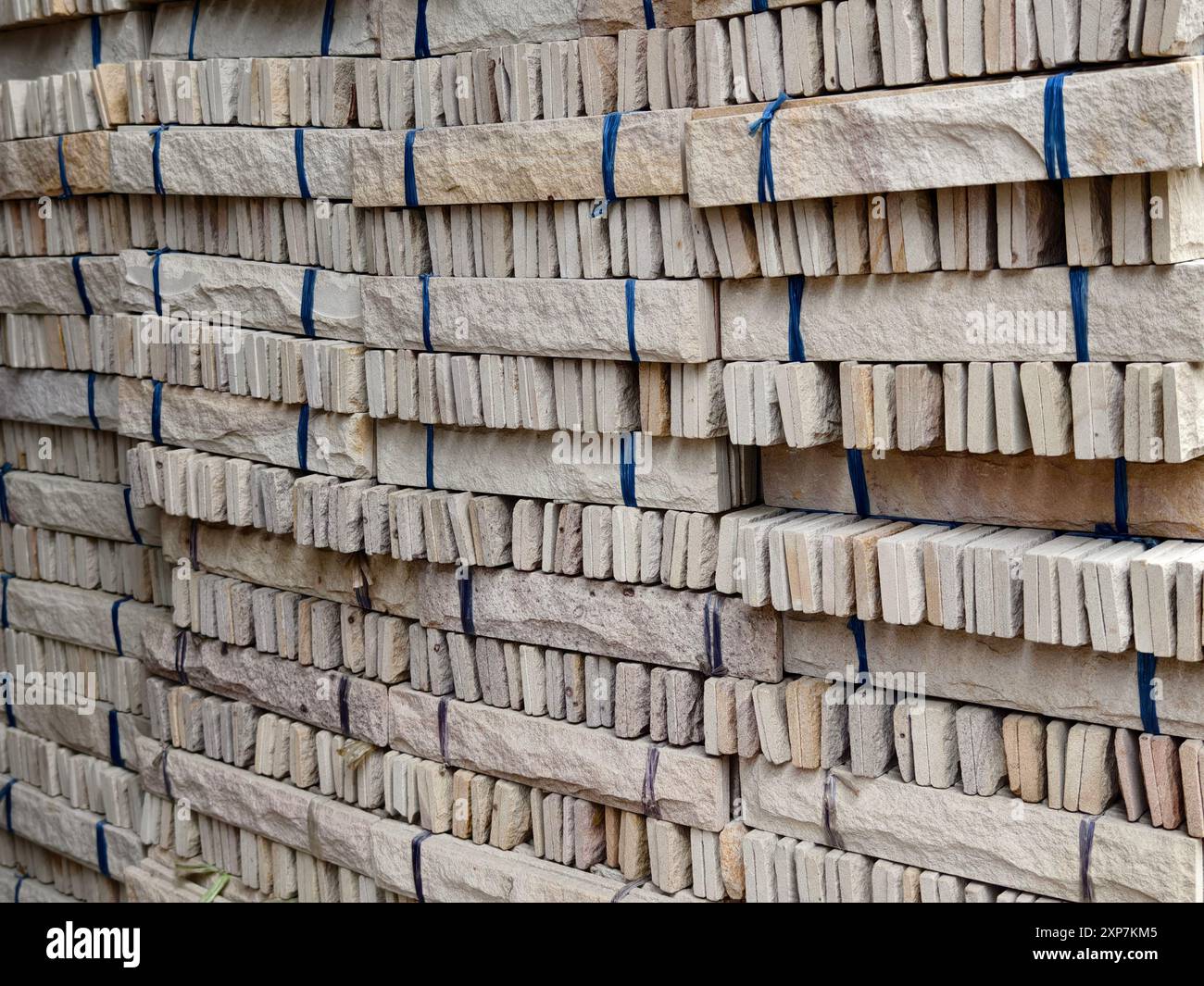 Masonry Ropes Layered ropes hi-res stock photography and images - Alamy