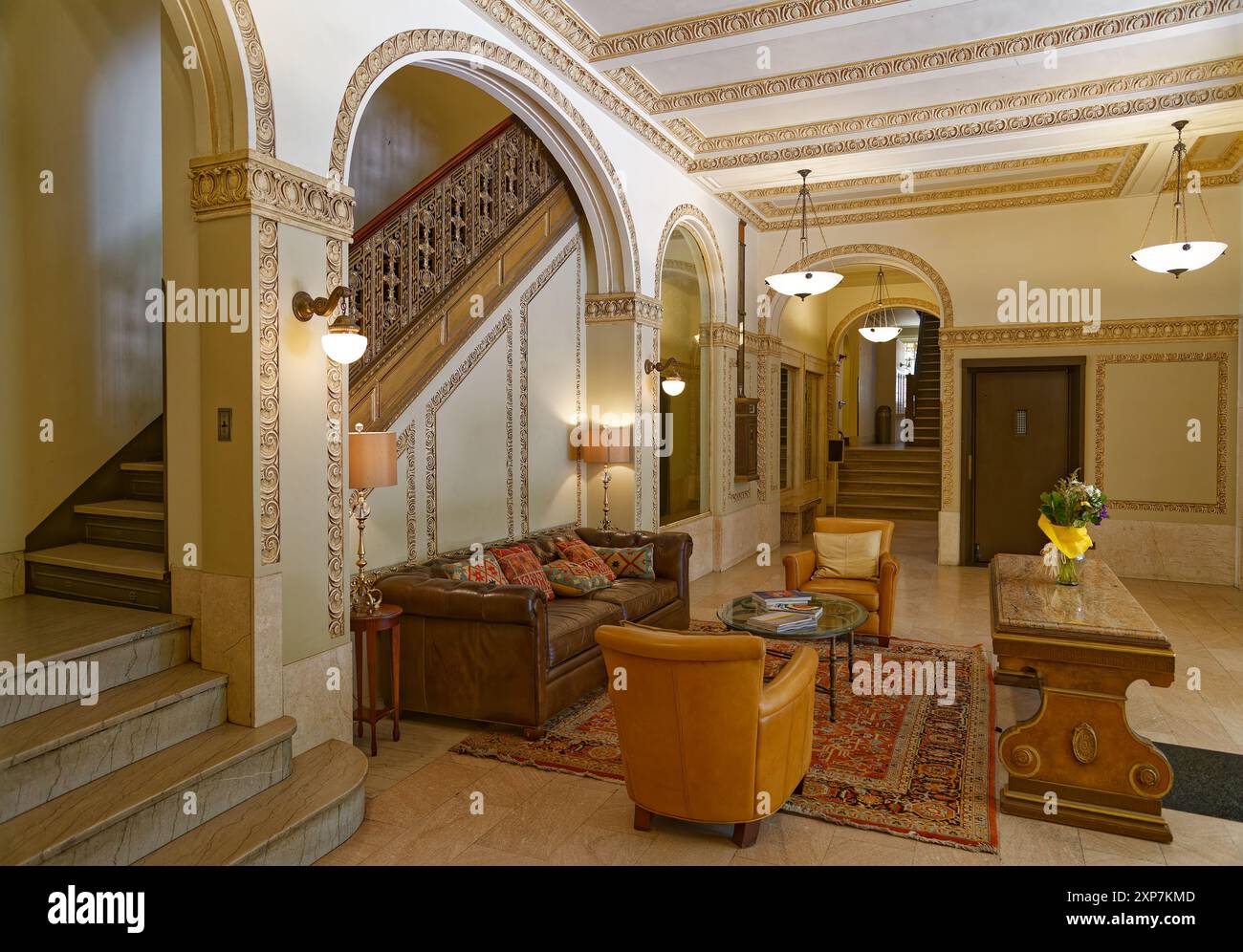 Multi family lobby interior hi-res stock photography and images - Alamy