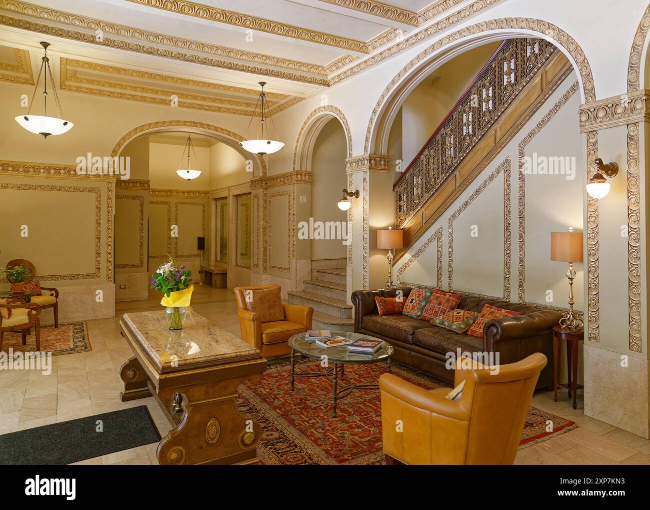 Multi family lobby interior hi-res stock photography and images - Alamy